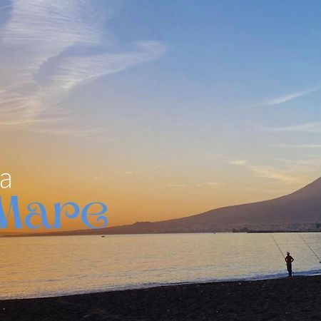 Apartamento La Soffitta Vicino Al Mare Castellammare di Stabia Exterior foto