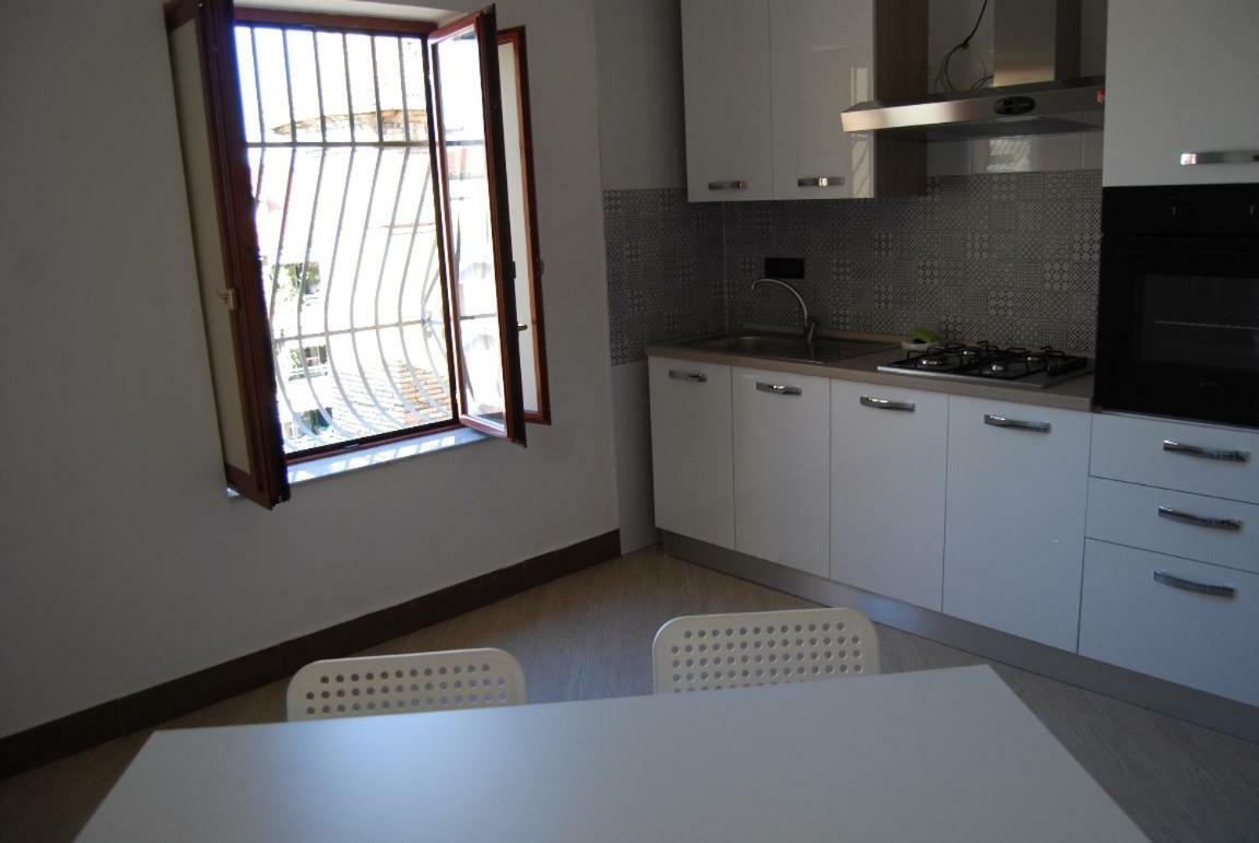 Apartamento La Soffitta Vicino Al Mare Castellammare di Stabia Exterior foto